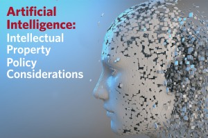 人工智能：知识产权政策考虑。一个看起来像机器人的人造脸，分解成单个像素