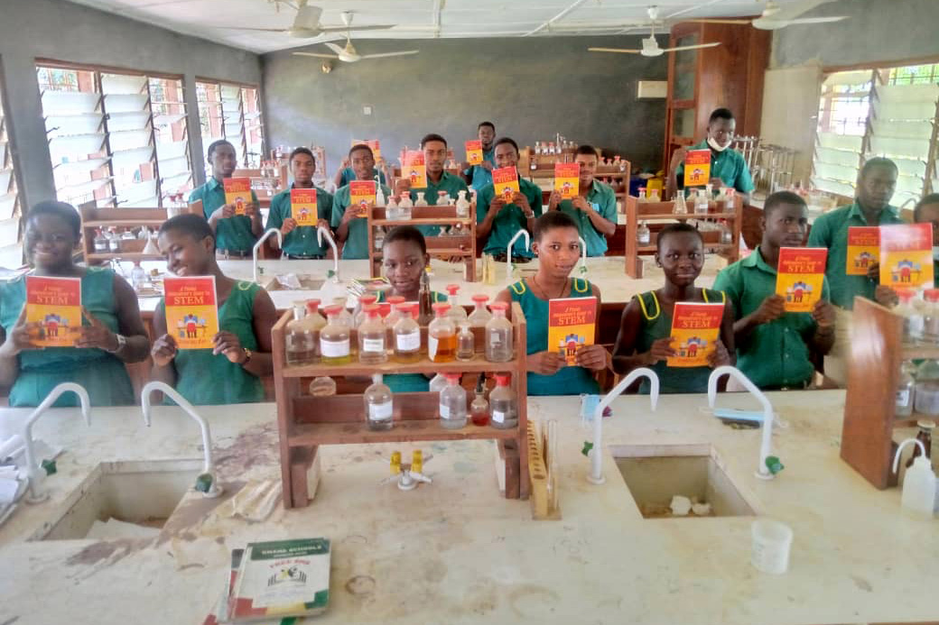 Students at New-Abirem-Afosu Senior High School in Ghana holding Gitanjali Rao’s book, “A Young Innovators Guide to STEM”