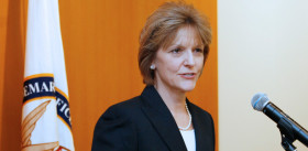 Fiscal Year 2013 in Review Margaret (Peggy) Focarino, the Commisioner for Patents giving a speech